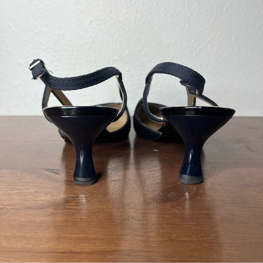 Stuart Weitzman Textured Navy Slingback Kitten Heel Pumps - Picture 5 of 8